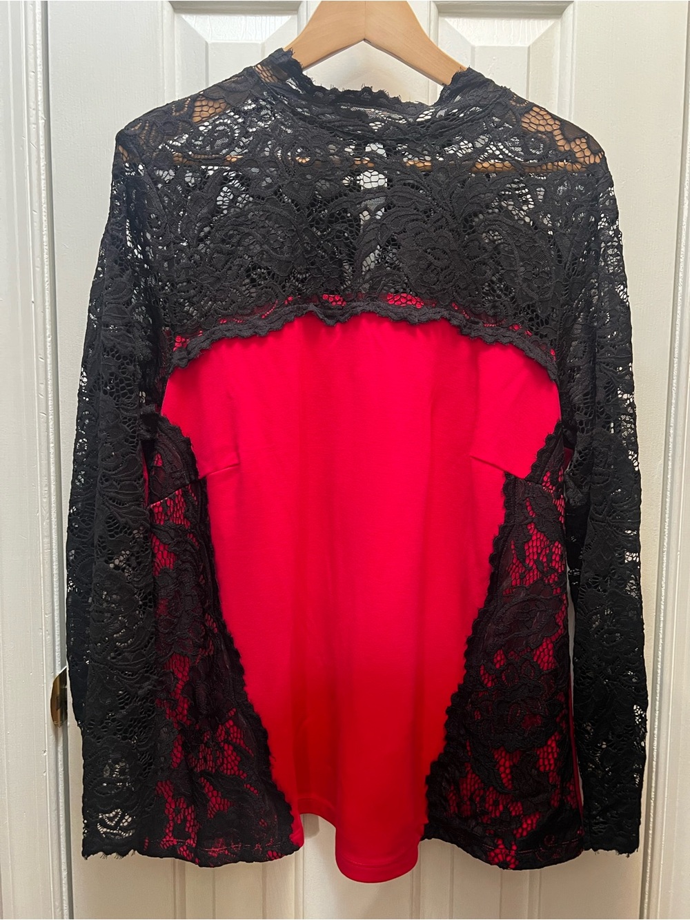 Eloquii Red Top with Black Lace Sz 18